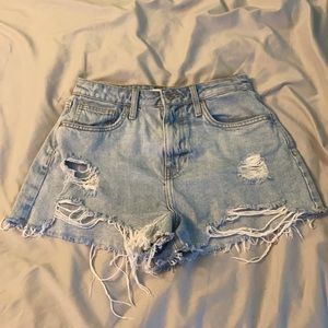 Forever 21 size 28 Stoned washed Mom Jean shorts